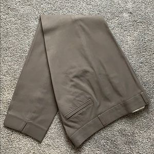 BR gray/brown slacks